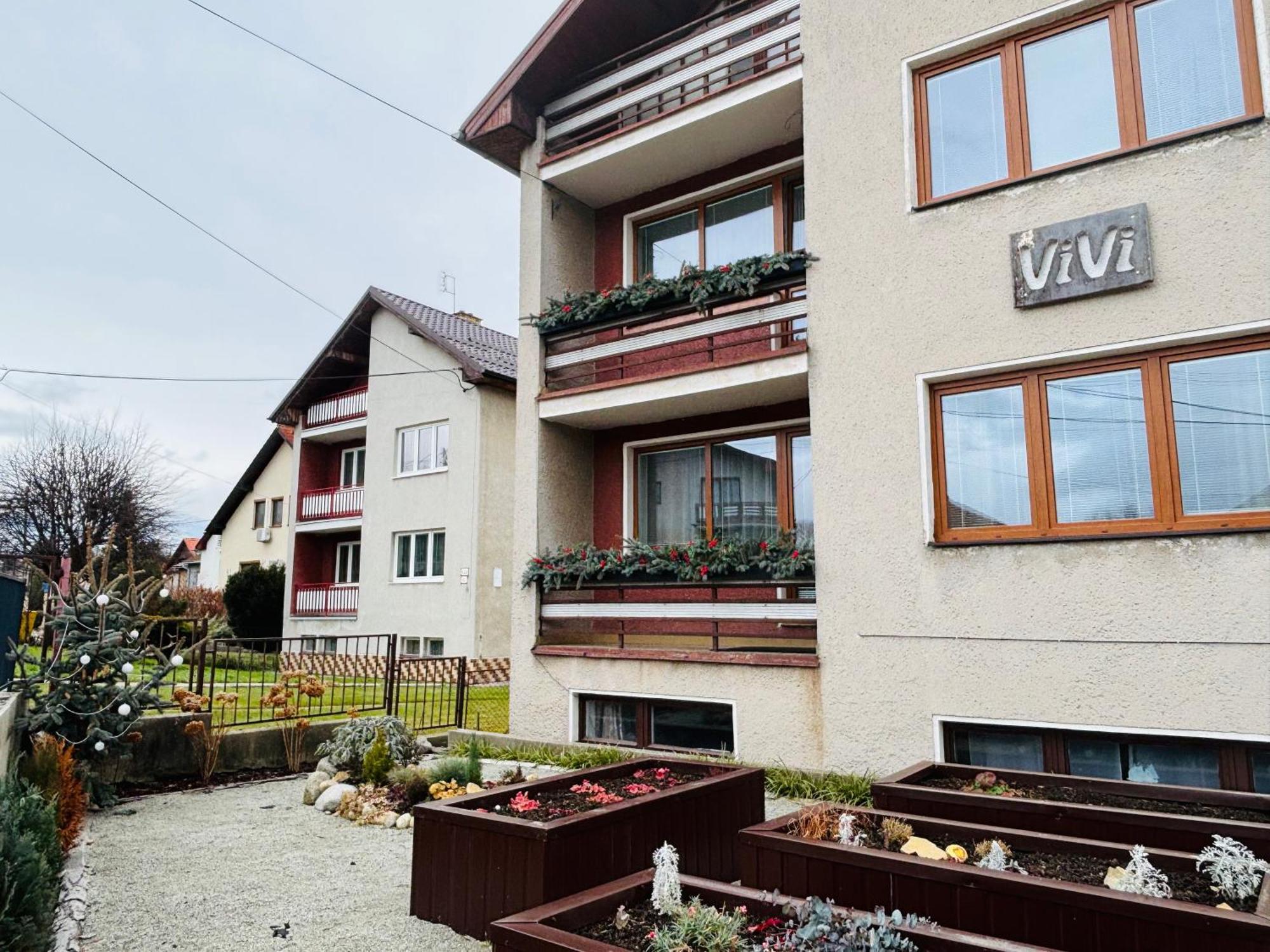 Vivi Apartments Liptovsky Mikulas Exterior photo